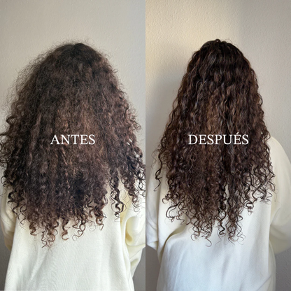 Ritual Dermaluxé Anti-Frizz™ - Cuida tu cabello desde la raíz. Controla el frizz hasta las puntas.