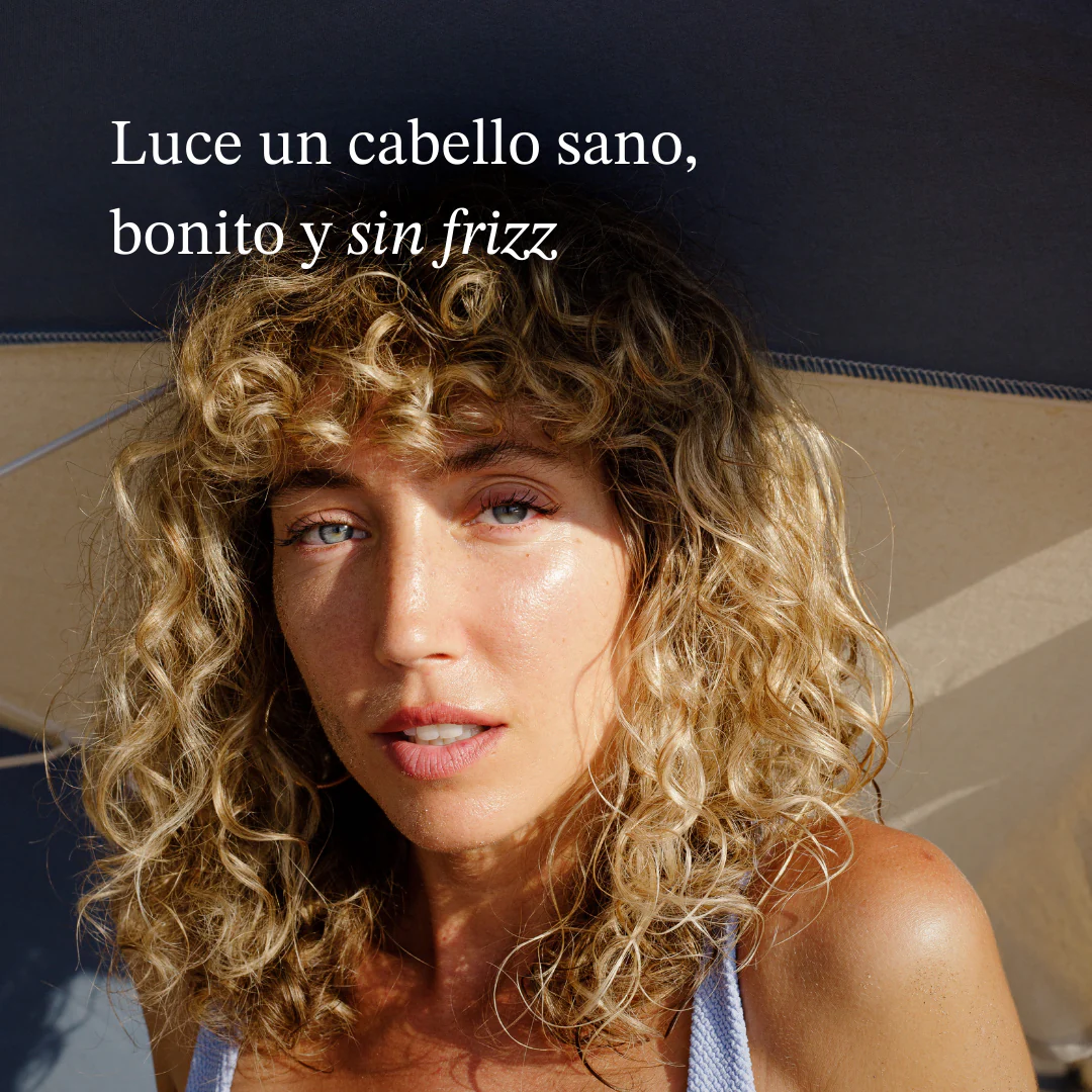 Ritual Dermaluxé Anti-Frizz™ - Cuida tu cabello desde la raíz. Controla el frizz hasta las puntas.